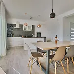 Luxury Sea View Biograd 别墅 比奥格勒·纳·莫鲁