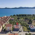 Luxury Sea View Biograd 比奥格勒·纳·莫鲁