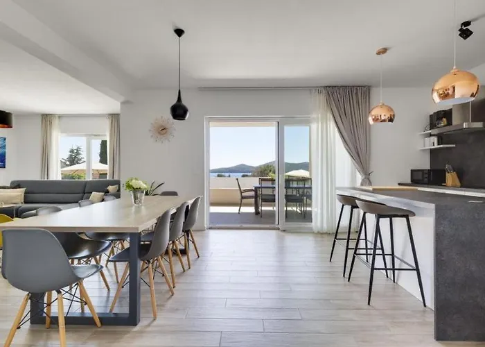 Villa Luxury Sea View Biograd Weißenburg