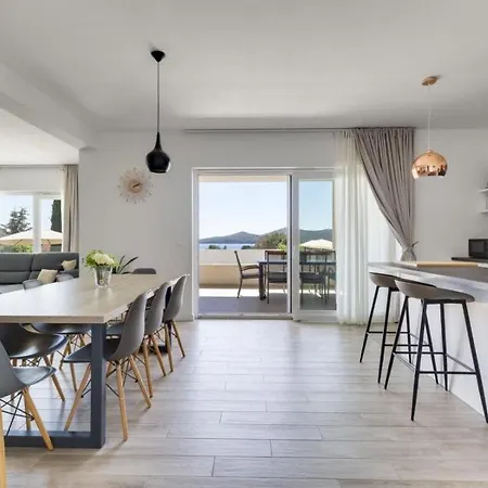 Vila Luxury Sea View Biograd Biograd Na Moru