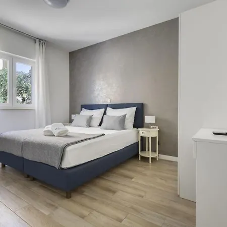 Vila Luxury Sea View Biograd