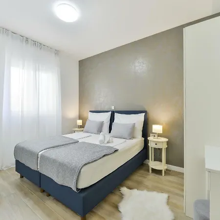 Vila Luxury Sea View Biograd *