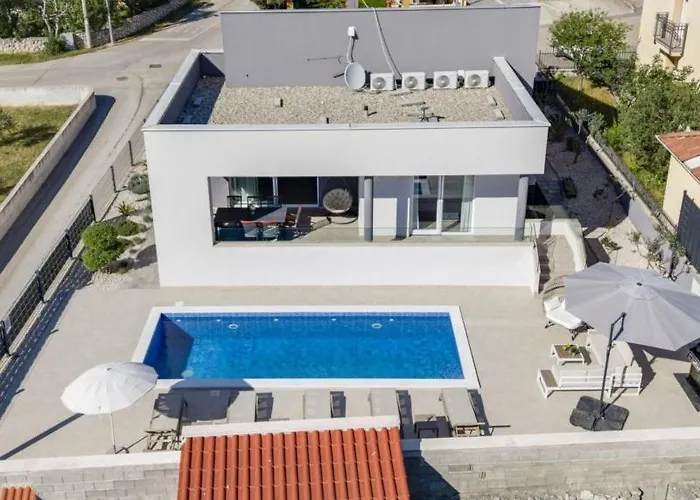 Luxury Sea View Biograd Villa *