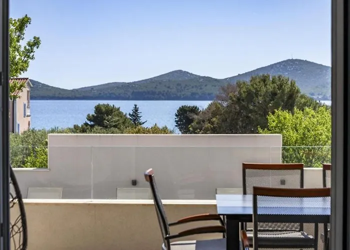 Luxury Sea View Biograd * ביוגראד נה מורו